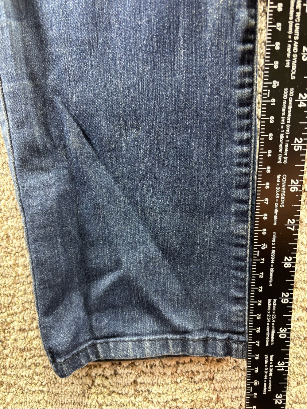 (2) Democracy Ab-solution Women’s Size 2 Mid-Rise Straight Leg Jeans - Picture 5 of 16